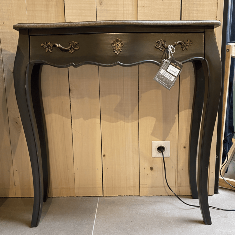 Console-Murano-1024x1024