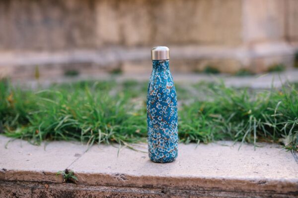 Bouteille isotherme Qwetch flowers blue 500 ml – Image 3