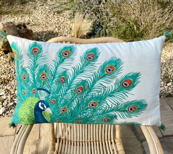 coussin peacock blanc