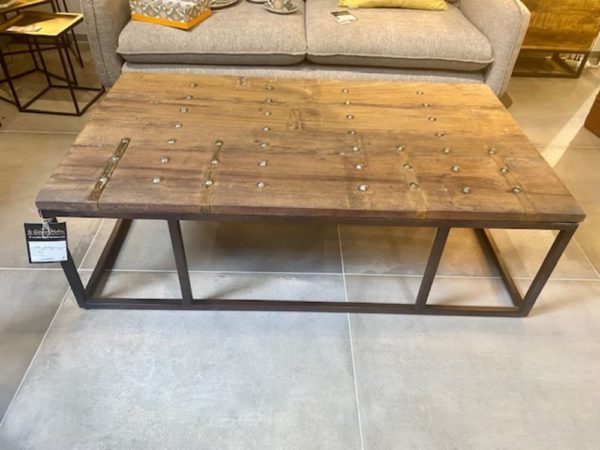 table basse bois pieds metal