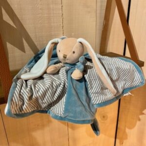peluche doudou baby bunny bukowski