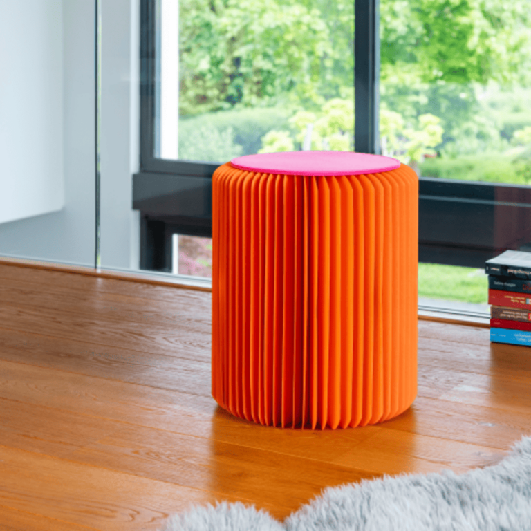 tabouret-papier-orange-remember