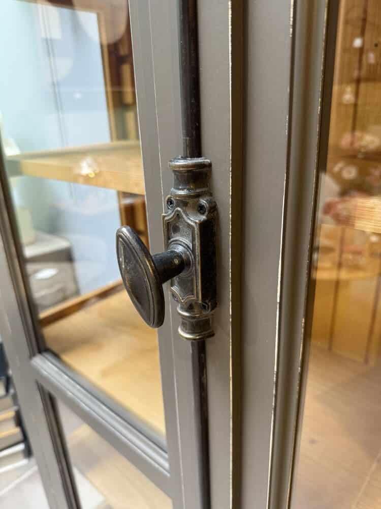 Vitrine 2 portes – Image 3
