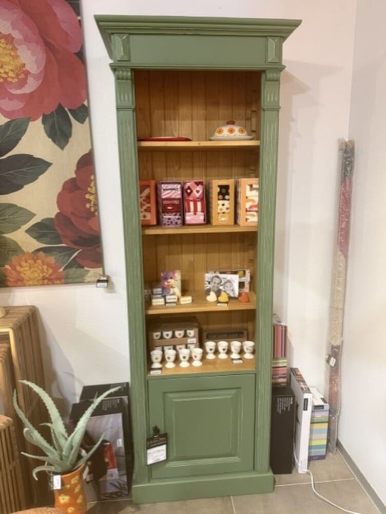 petite bibliothèque en pin vert